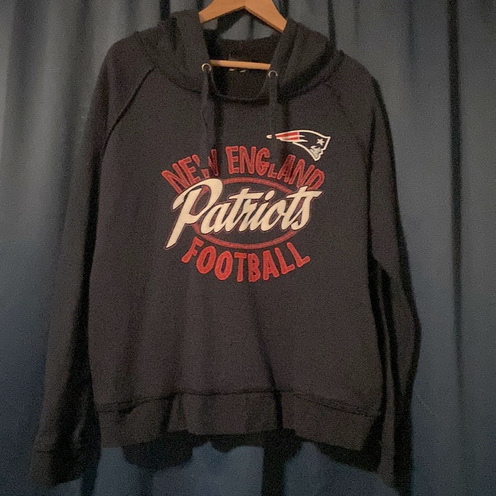 Navy Blue New England Patriots Hooded Sweatshirt